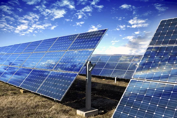 Aluminium Extrusion: The Engine of Modern Solar Panel Mounting Systems