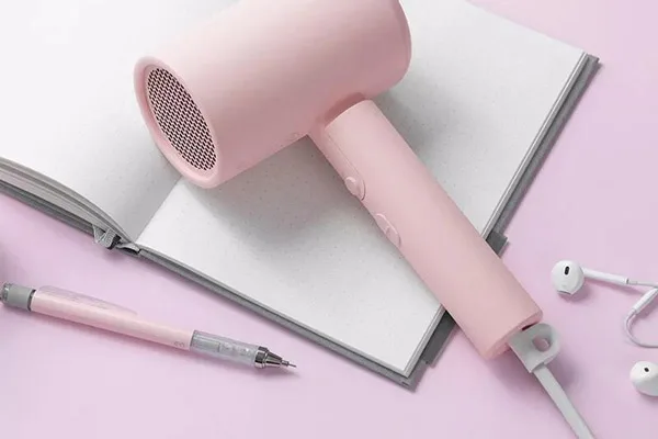 The Critical Role of Silicone Rubber in Hair Dryer Electrical Safety