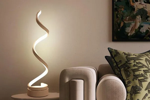 Creative desk lamp