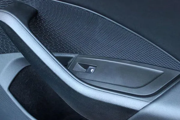Auto interior door panel