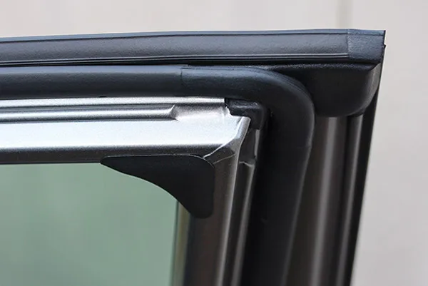 Automotive door seal